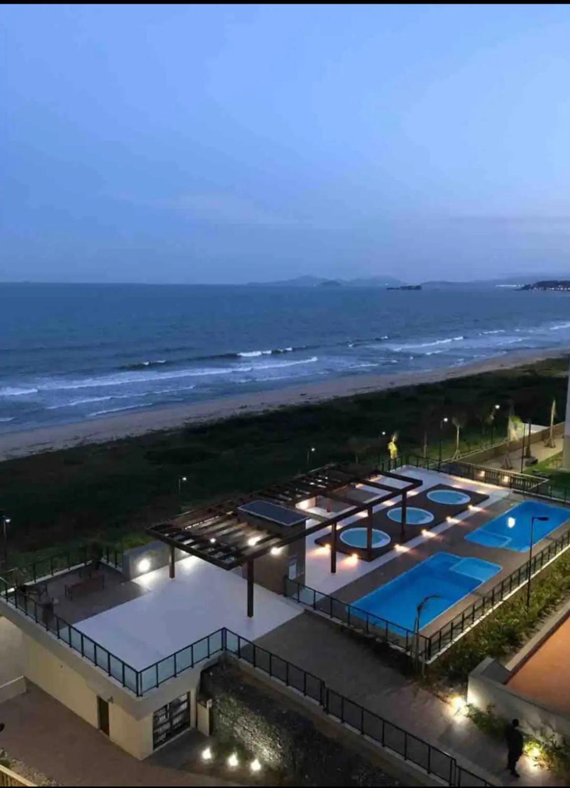 Resort Apto Frente Mar Barra Velha  Exteriör bild